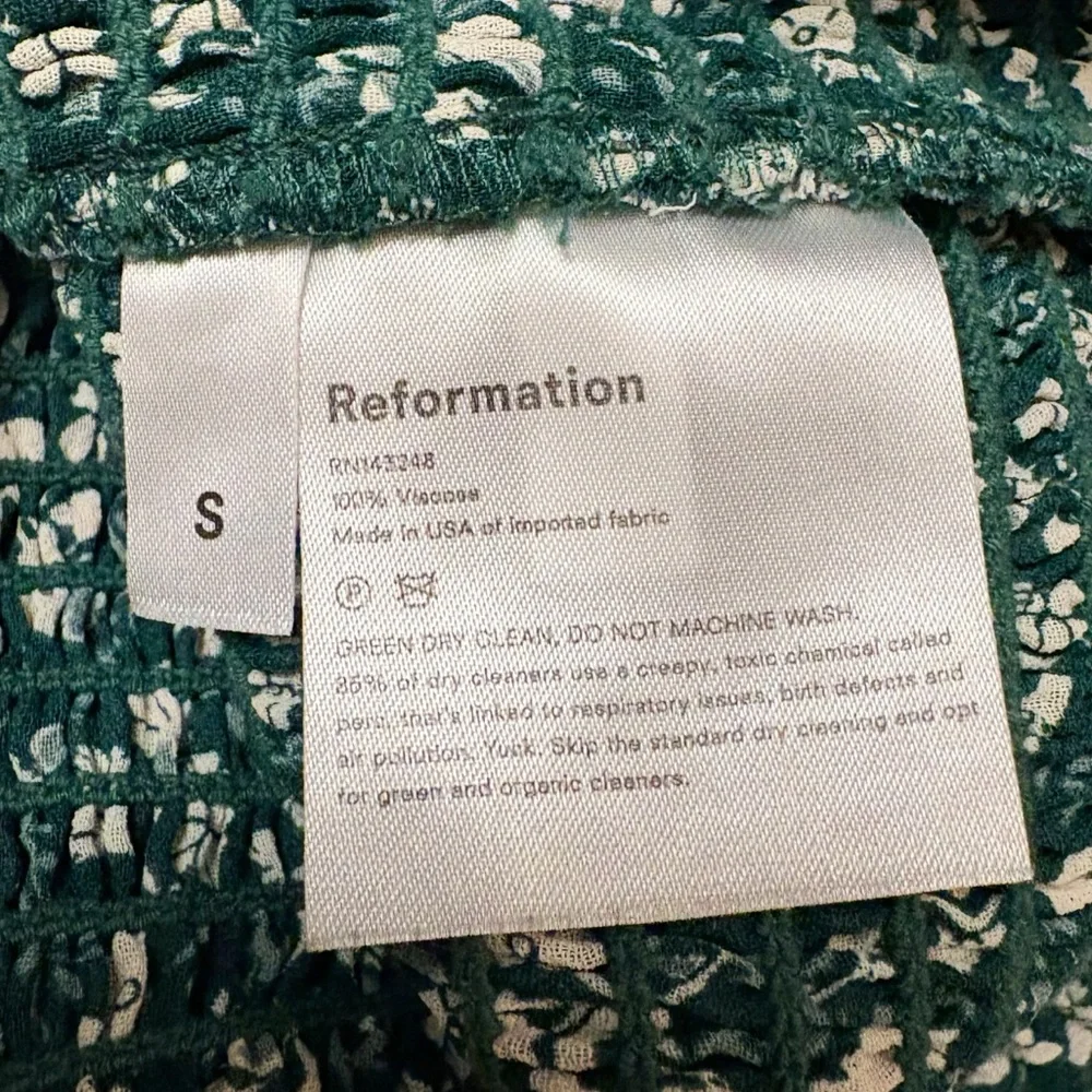 Reformation‎ Pinto Long Puff Sleeve Smocked Top in Parsley Green & White Floral